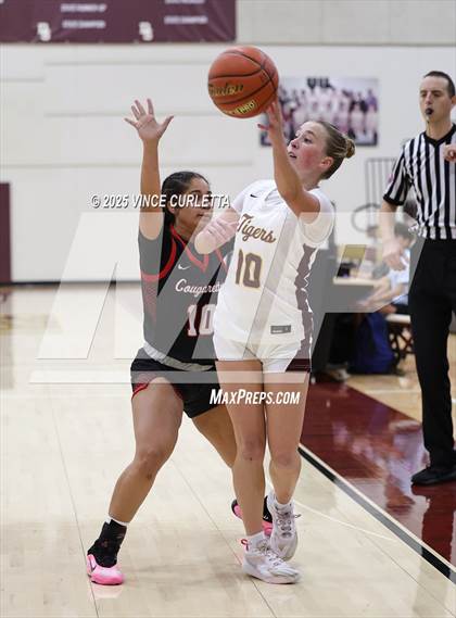 Thumbnail 3 in Canyon @ Dripping Springs photogallery.