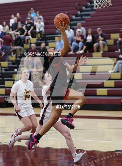 Thumbnail 3 in Canyon @ Dripping Springs photogallery.