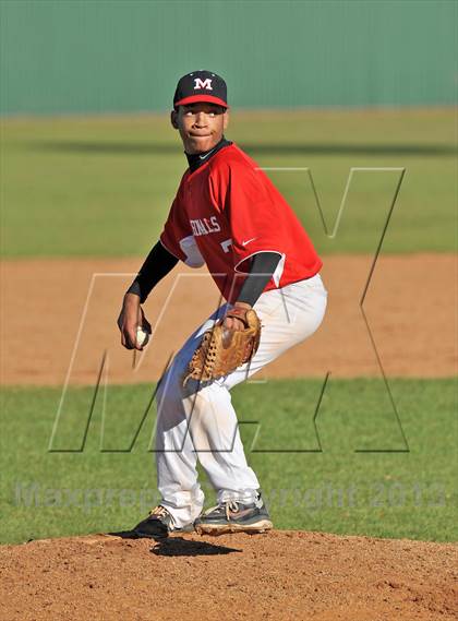 Thumbnail 2 in MacArthur vs McKinney North (Creekview Invitational) photogallery.