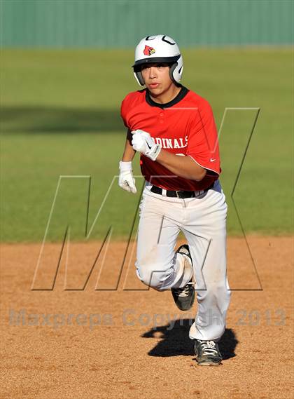 Thumbnail 3 in MacArthur vs McKinney North (Creekview Invitational) photogallery.