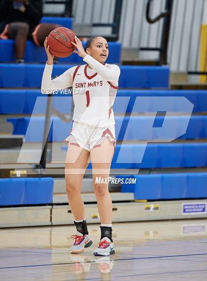 Thumbnail 2 in Saint Mary's vs. California (Pinole Valley Tip-Off Classic) photogallery.