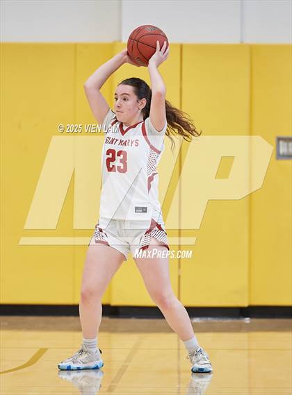 Thumbnail 2 in Saint Mary's vs. California (Pinole Valley Tip-Off Classic) photogallery.