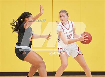 Thumbnail 1 in Saint Mary's vs. California (Pinole Valley Tip-Off Classic) photogallery.