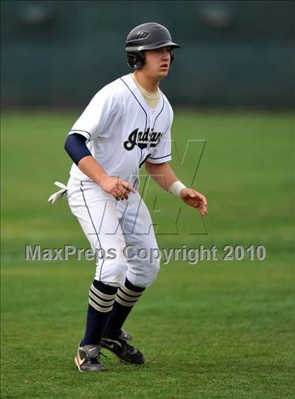Thumbnail 2 in Longview vs. Keller (Scotland Yard Classic) photogallery.
