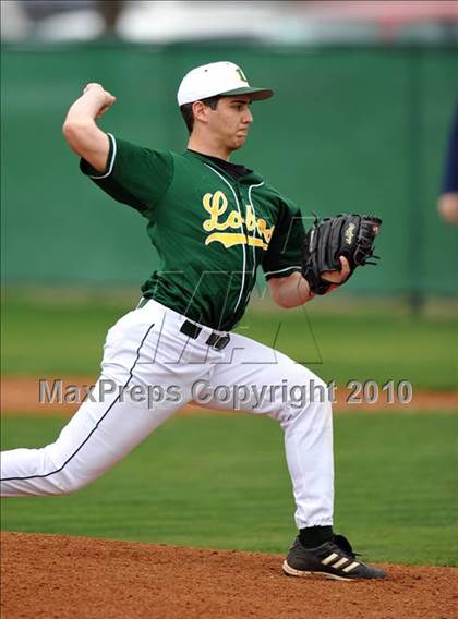 Thumbnail 2 in Longview vs. Keller (Scotland Yard Classic) photogallery.