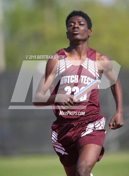 Thumbnail 2 in Buffalo Public (All-High Meet) 4x800 Relays photogallery.