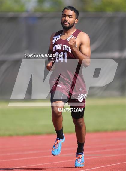 Thumbnail 3 in Buffalo Public (All-High Meet) 4x800 Relays photogallery.