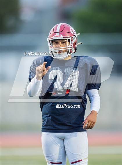 Thumbnail 1 in CIF SoCal North vs South All-Star Game photogallery.