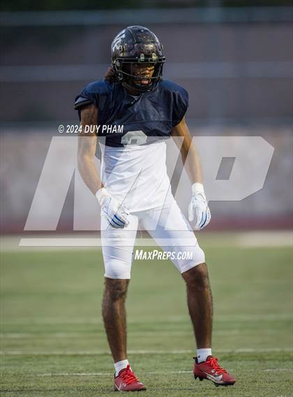 Thumbnail 1 in CIF SoCal North vs South All-Star Game photogallery.