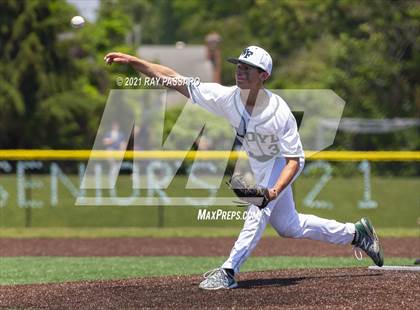Thumbnail 3 in Brentwood vs William Floyd photogallery.
