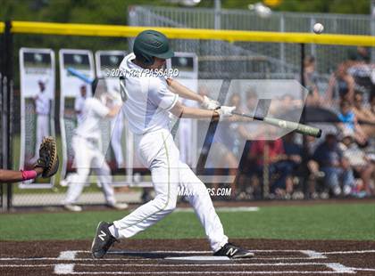 Thumbnail 3 in Brentwood vs William Floyd photogallery.