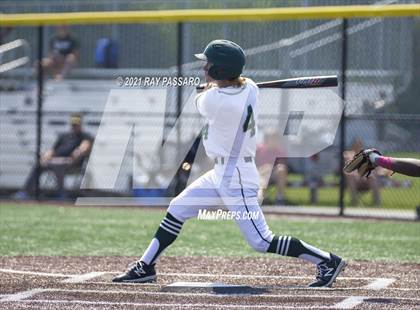 Thumbnail 1 in Brentwood vs William Floyd photogallery.