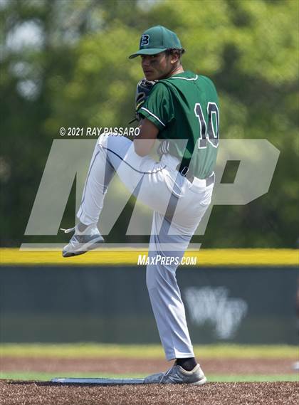 Thumbnail 1 in Brentwood vs William Floyd photogallery.
