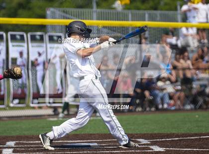 Thumbnail 3 in Brentwood vs William Floyd photogallery.