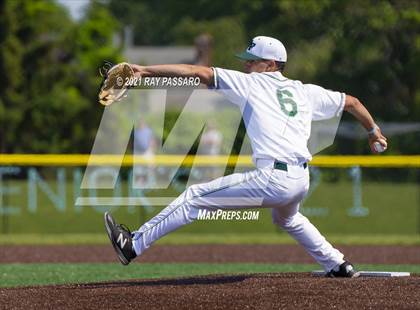 Thumbnail 2 in Brentwood vs William Floyd photogallery.