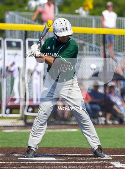 Thumbnail 2 in Brentwood vs William Floyd photogallery.
