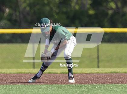 Thumbnail 3 in Brentwood vs William Floyd photogallery.