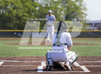 Thumbnail 2 in Brentwood vs William Floyd photogallery.