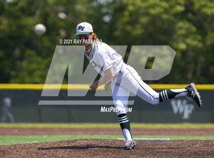 Thumbnail 2 in Brentwood vs William Floyd photogallery.