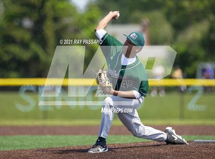 Thumbnail 2 in Brentwood vs William Floyd photogallery.