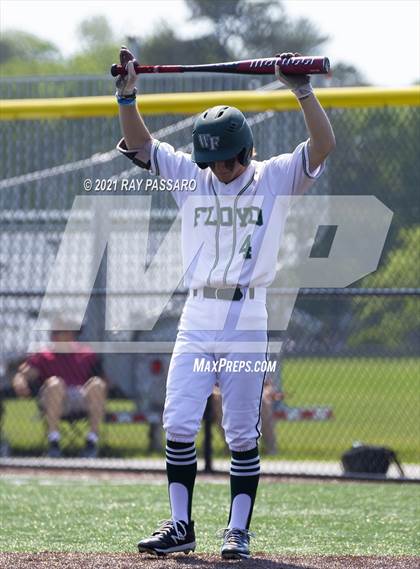 Thumbnail 1 in Brentwood vs William Floyd photogallery.