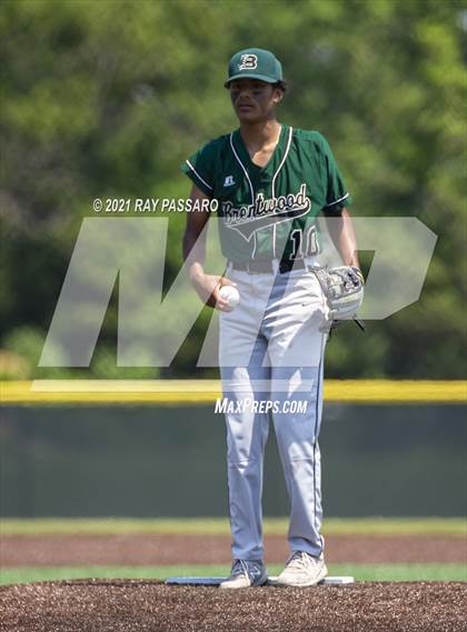 Thumbnail 3 in Brentwood vs William Floyd photogallery.