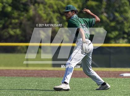 Thumbnail 1 in Brentwood vs William Floyd photogallery.