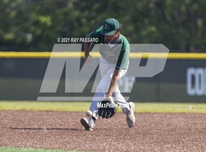 Thumbnail 1 in Brentwood vs William Floyd photogallery.