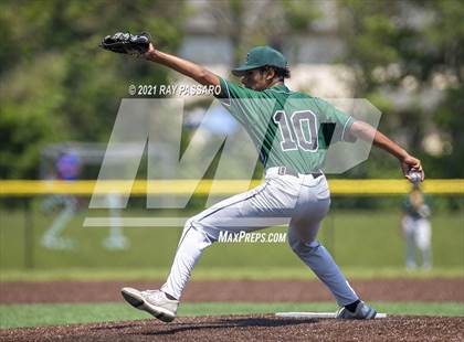 Thumbnail 2 in Brentwood vs William Floyd photogallery.