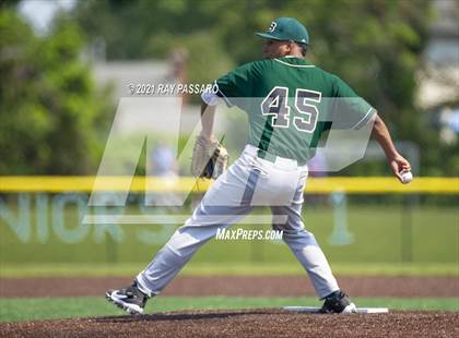 Thumbnail 3 in Brentwood vs William Floyd photogallery.