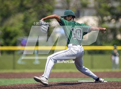 Thumbnail 3 in Brentwood vs William Floyd photogallery.