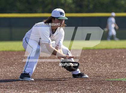 Thumbnail 3 in Brentwood vs William Floyd photogallery.