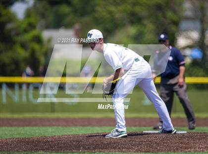 Thumbnail 2 in Brentwood vs William Floyd photogallery.