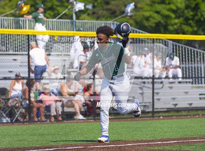 Thumbnail 3 in Brentwood vs William Floyd photogallery.