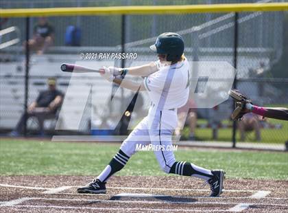 Thumbnail 2 in Brentwood vs William Floyd photogallery.