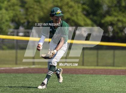 Thumbnail 1 in Brentwood vs William Floyd photogallery.