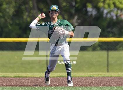 Thumbnail 2 in Brentwood vs William Floyd photogallery.