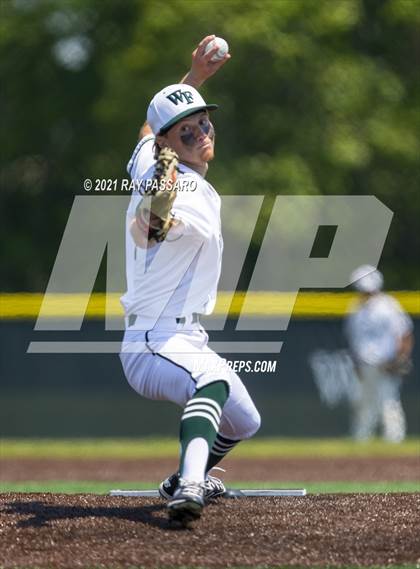 Thumbnail 1 in Brentwood vs William Floyd photogallery.