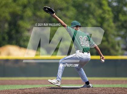 Thumbnail 3 in Brentwood vs William Floyd photogallery.