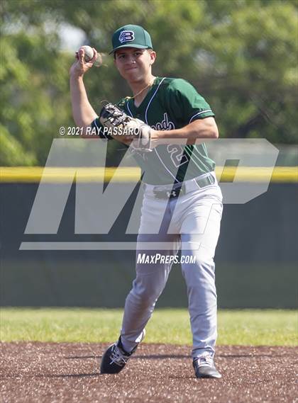 Thumbnail 2 in Brentwood vs William Floyd photogallery.