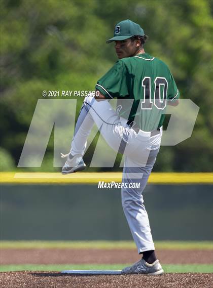 Thumbnail 2 in Brentwood vs William Floyd photogallery.