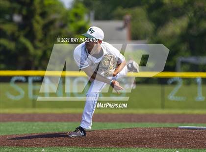 Thumbnail 1 in Brentwood vs William Floyd photogallery.