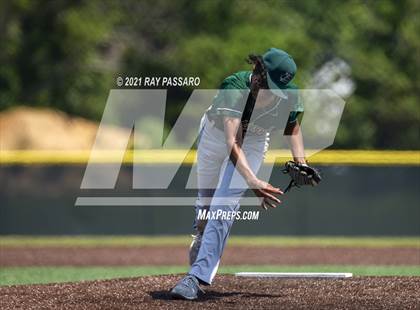 Thumbnail 3 in Brentwood vs William Floyd photogallery.