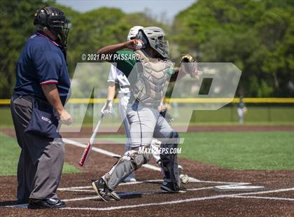 Thumbnail 2 in Brentwood vs William Floyd photogallery.