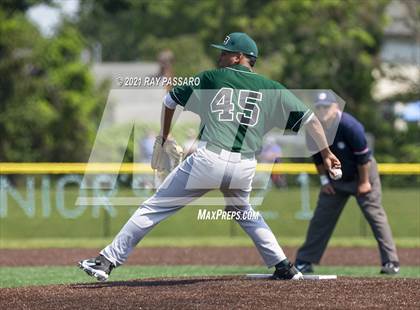 Thumbnail 2 in Brentwood vs William Floyd photogallery.