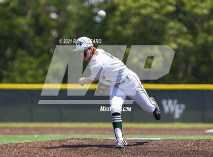 Thumbnail 3 in Brentwood vs William Floyd photogallery.