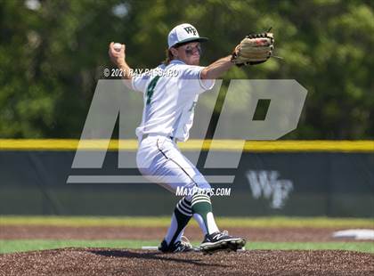 Thumbnail 2 in Brentwood vs William Floyd photogallery.