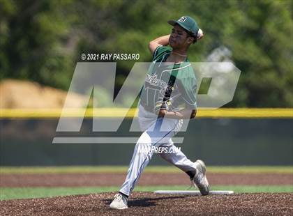Thumbnail 1 in Brentwood vs William Floyd photogallery.