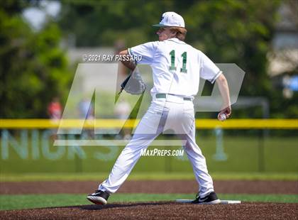 Thumbnail 1 in Brentwood vs William Floyd photogallery.