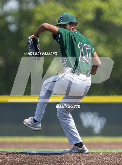 Thumbnail 1 in Brentwood vs William Floyd photogallery.